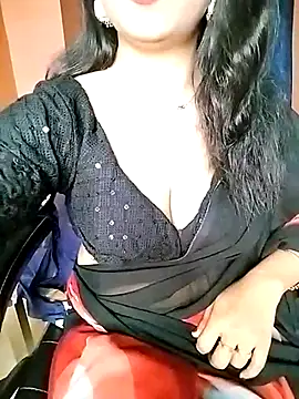 Snapshot of hot_Oliviaa chatting on 03.02.25 hot Oliviaa online show from 03.02.25