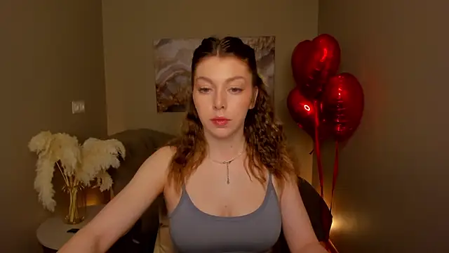 MollyMeltorr online show from 02.12.26