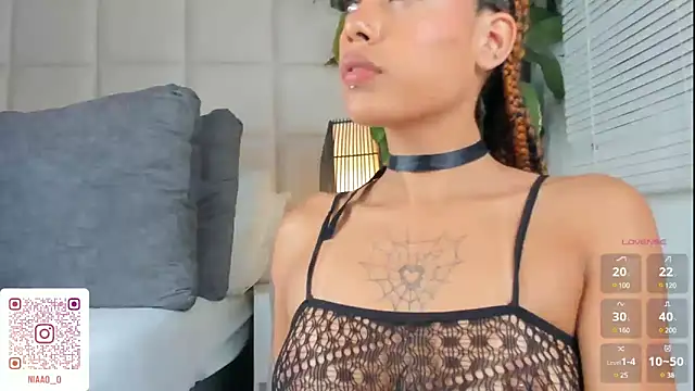 Nia Bunny online show from 03.12.25