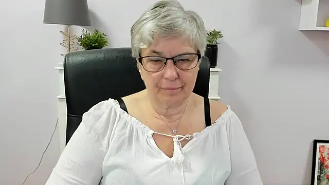 IrisDream online show from 06.18.26