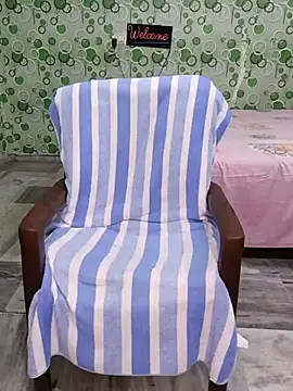 Cute-Raashii online show from 09.25.25