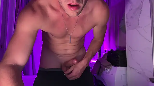 Snapshot of macsosss chatting on 09.26.25 macsosss online show from 09.26.25