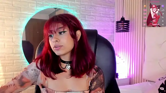 Snapshot of cloe__palmer chatting on 12.04.24 cloe palmer online show from 12.04.24