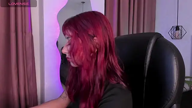 Snapshot of cloe__palmer chatting on 03.07.25 cloe palmer online show from 03.07.25