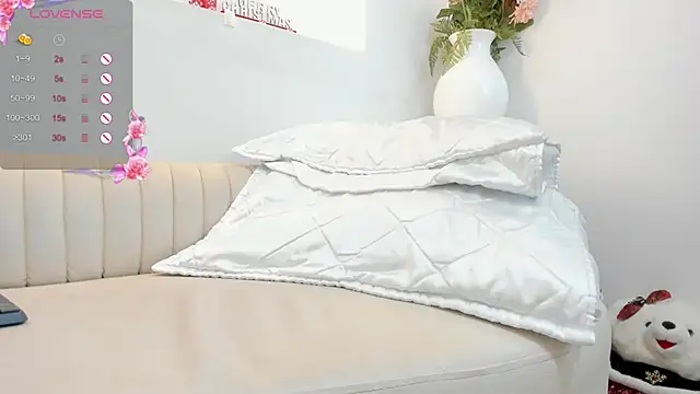 iiris  online show from 01.08.25