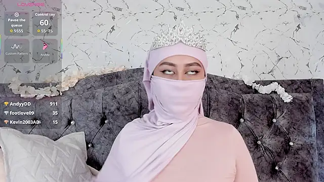 iiris  online show from 09.25.25