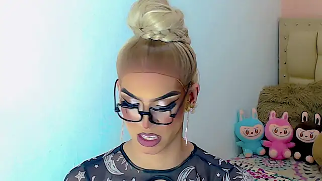 briana sex32 online show from 11.24.25