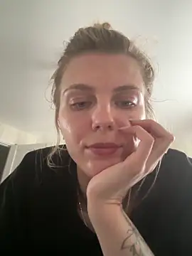 Liya my online show from 04.25.26