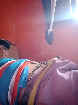 Snapshot of Fabiocapao01 chatting on 01.28.25 Fabiocapao01 online show from 01.28.25