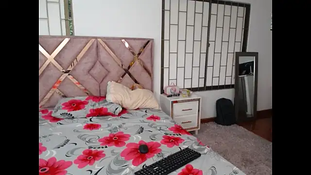 diabla sexyboobs online show from 04.30.26