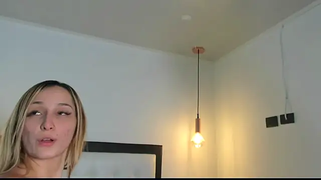 kendal scott1 online show from 02.22.25