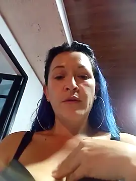 Snapshot of sophie_banger chatting on 01.05.25 sophie banger online show from 01.05.25