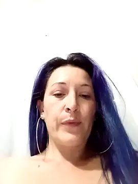 Snapshot of sophie_banger chatting on 01.05.25 sophie banger online show from 01.05.25