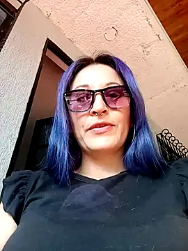 Snapshot of sophie_banger chatting on 01.08.25 sophie banger online show from 01.08.25