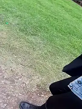 Snapshot of sophie_banger chatting on 11.06.25 sophie banger online show from 11.06.25