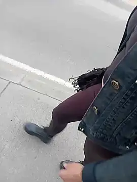 sophie banger online show from 12.17.25