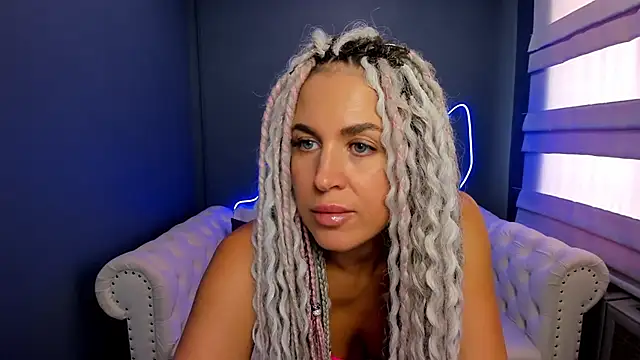 rock n roxy online show from 03.18.25