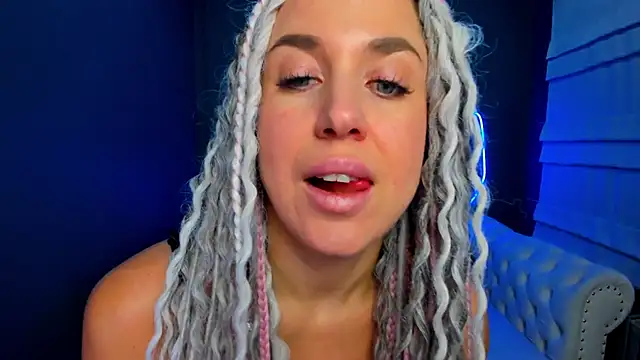 rock n roxy online show from 11.17.25