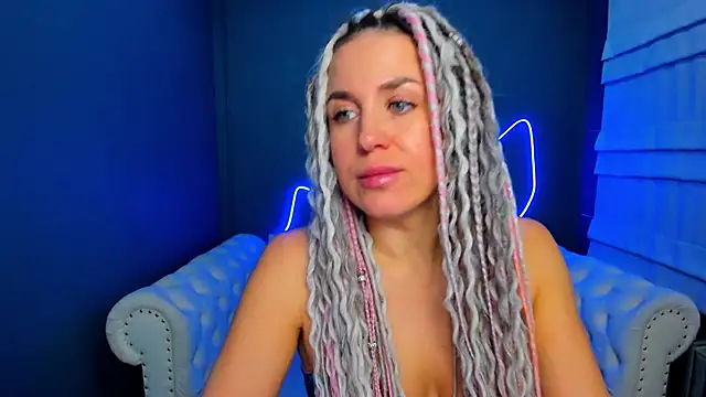 rock n roxy online show from 11.18.25