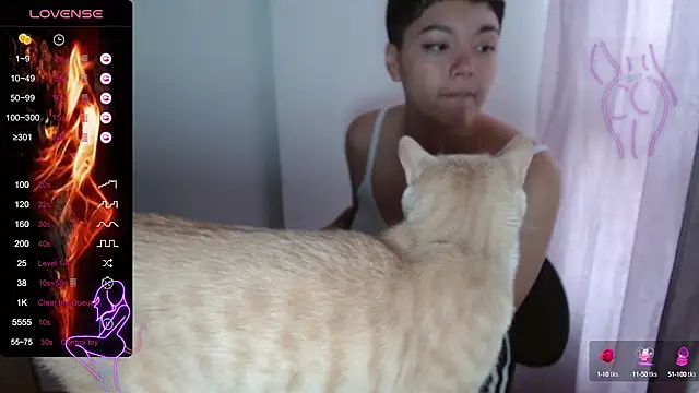 Snapshot of TRIXIE_TANG28 chatting on 02.22.25 TRIXIE TANG28 online show from 02.22.25