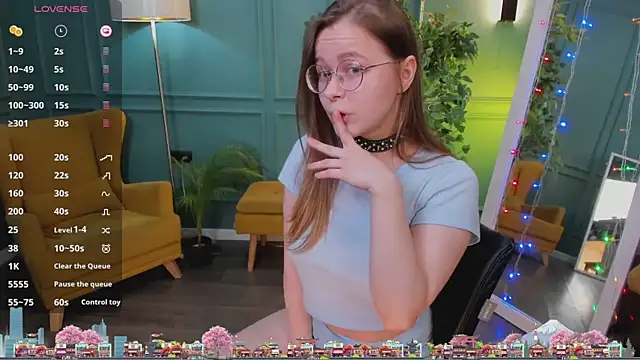 Snapshot of CassieCool chatting on 12.31.24 CassieCool online show from 12.31.24