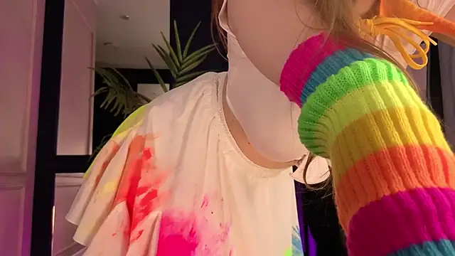 Snapshot of CassieCool chatting on 10.23.25 CassieCool online show from 10.23.25