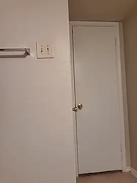 Snapshot of big8dall chatting on 12.19.25 big8dall online show from 12.19.25