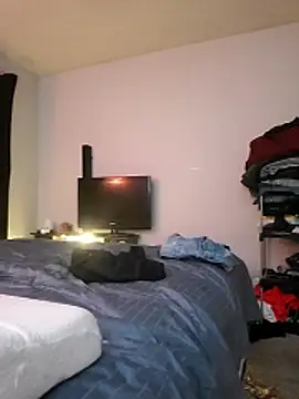 Snapshot of big8dall chatting on 12.21.25 big8dall online show from 12.21.25