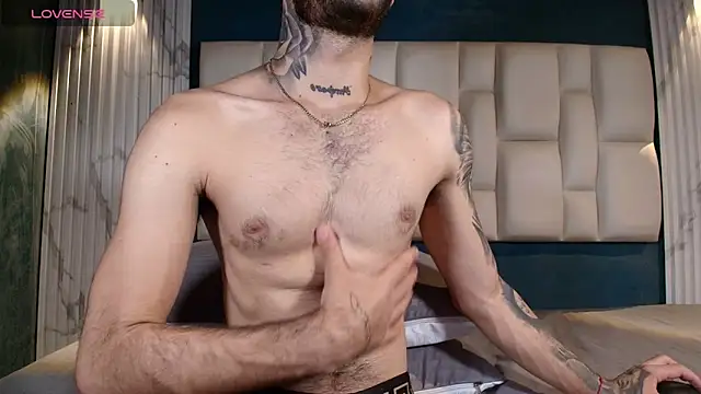 Snapshot of Marcelo_ruiz_ chatting on 02.19.25 Marcelo ruiz online show from 02.19.25