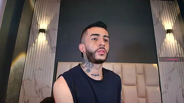 Snapshot of Marcelo_ruiz_ chatting on 11.06.25 Marcelo ruiz online show from 11.06.25