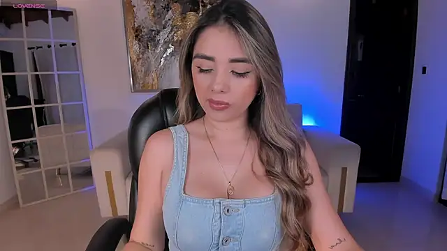 ChloePreston  online show from 01.16.25