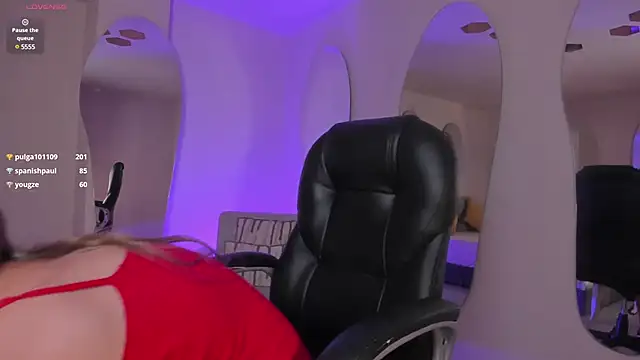 ChloePreston  online show from 03.04.25