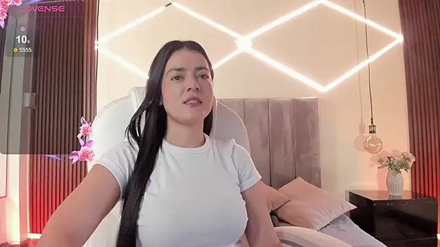 BellaClaiir online show from 01.12.26