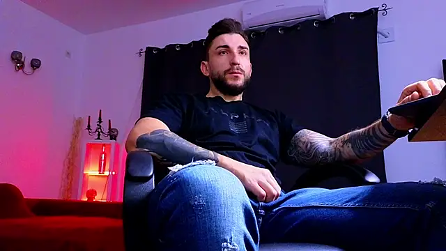 MightyAaron66 online show from 09.26.25