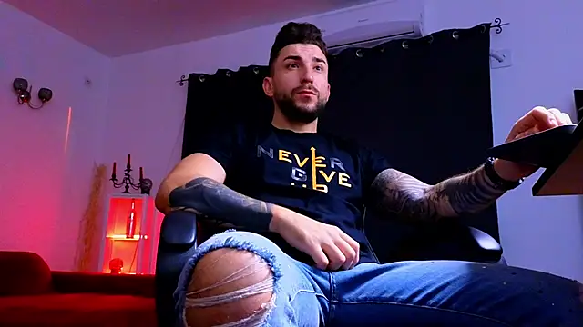 MightyAaron66 online show from 10.05.25