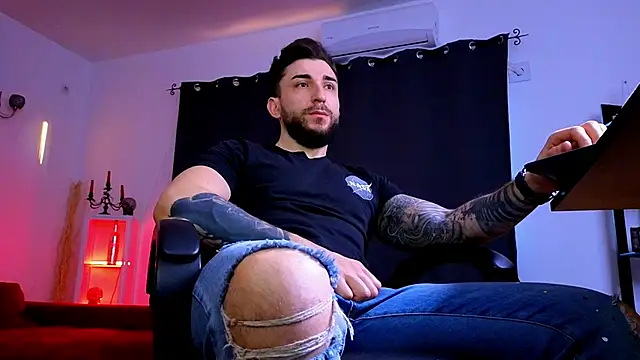 MightyAaron66 online show from 03.10.26