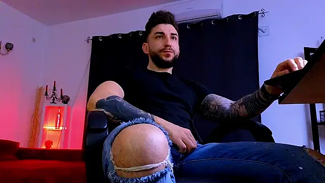 MightyAaron66 online show from 04.24.26