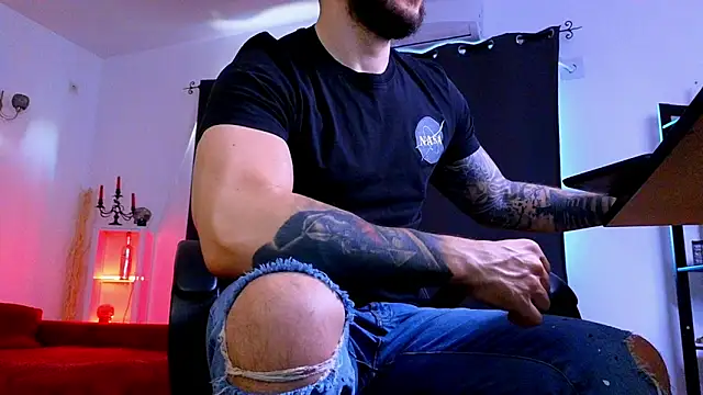 MightyAaron66 online show from 04.26.26