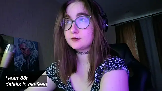 Snapshot of el_sweety chatting on 02.07.25 el sweety online show from 02.07.25