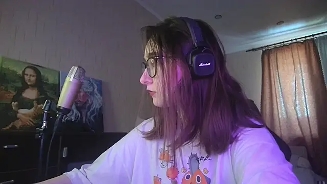 Snapshot of el_sweety chatting on 02.20.25 el sweety online show from 02.20.25