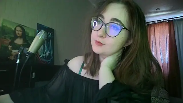 Snapshot of el_sweety chatting on 03.17.25 el sweety online show from 03.17.25