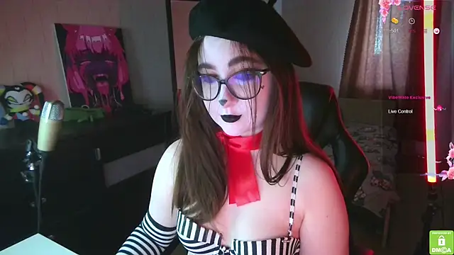 Snapshot of el_sweety chatting on 10.21.25 el sweety online show from 10.21.25