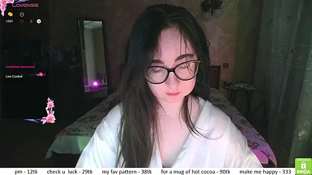 Snapshot of el_sweety chatting on 11.14.25 el sweety online show from 11.14.25