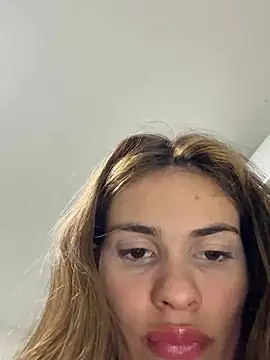 Snapshot of cuteluci_ chatting on 01.27.25 cuteluci online show from 01.27.25
