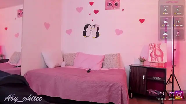 AbyWhitee online show from 03.17.25