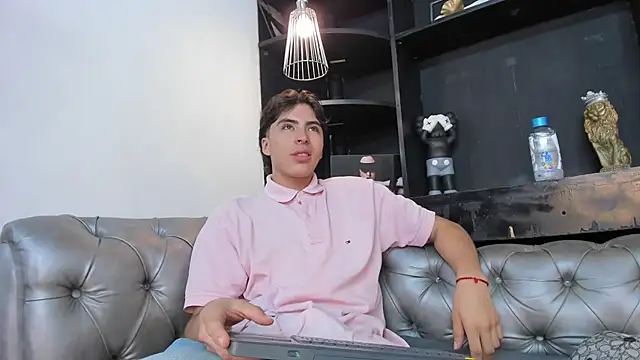 HeellBoy  online show from 11.14.25