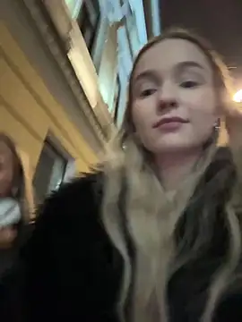 Baby Tiny online show from 12.25.24