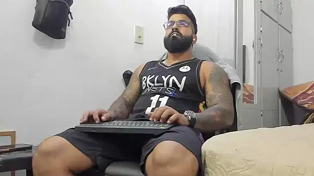 Lyon vach online show from 01.12.25