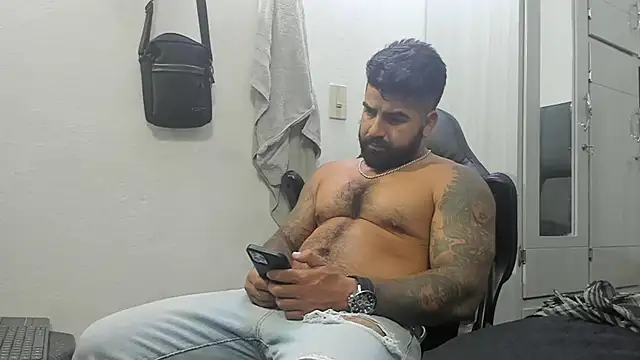 Lyon vach online show from 02.04.25