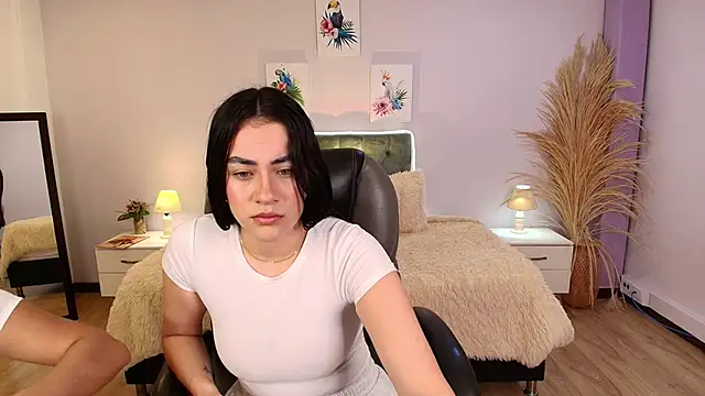 Icysweetcam online show from 04.30.26